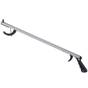 Aluminum Reacher with Magnetic Tip