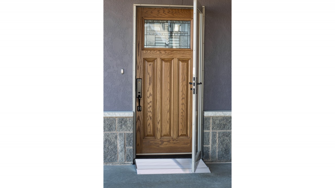 TRANSITIONS® Angled Entry Ramp - Image 6